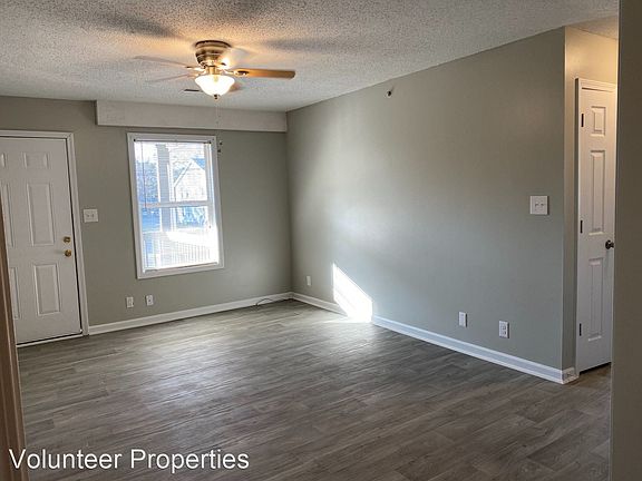 3rd image of 2829 Cobalt Dr APT H