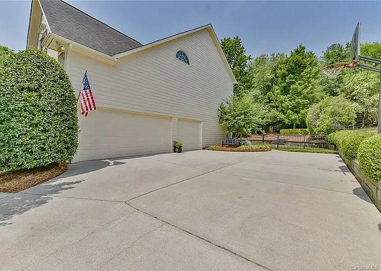 2531 Arden Gate Ln — Photo 39