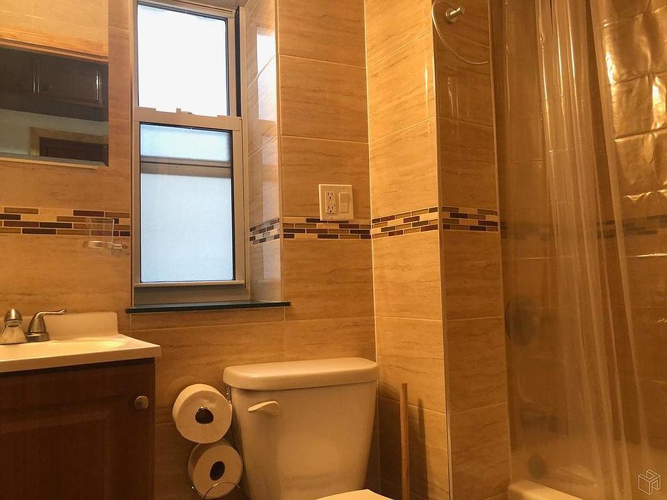 1st image of 192 Mott St #3
