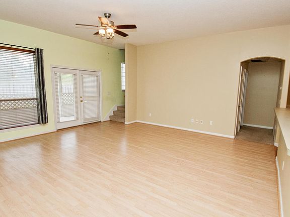 3rd image of 6853 Kettle Creek Dr