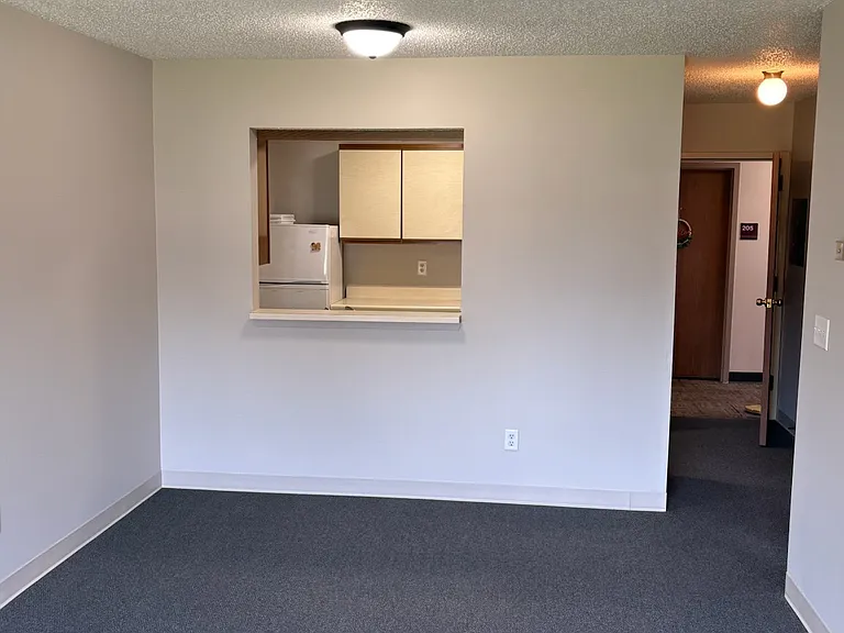 695 Cole St #206 — Photo 3