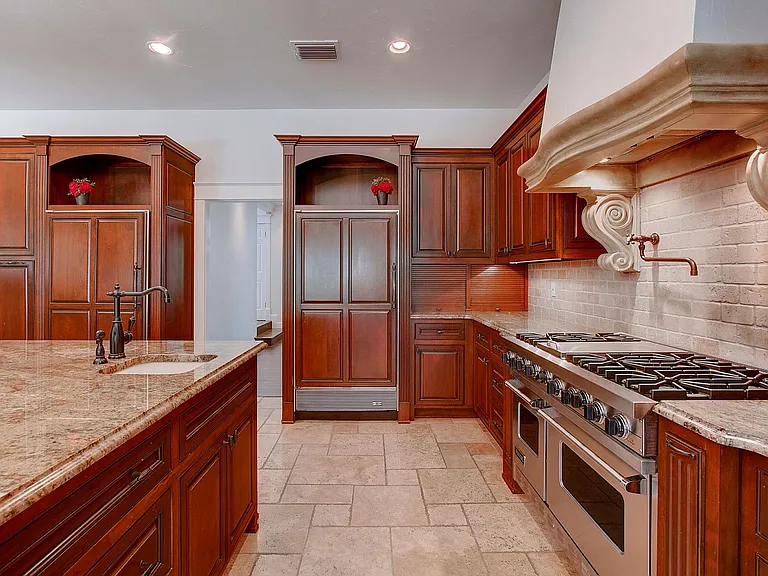 4707 Mantle Dr — Photo 11