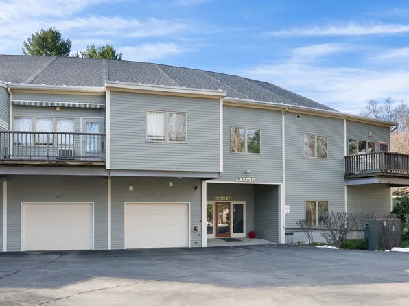 70 Arbor Hill Commons #12, Brattleboro, VT 05301