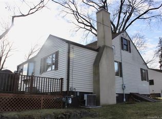 182 Forest Rd, West Haven, CT 06516