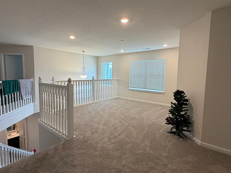 171 Walker Dr — Photo 8