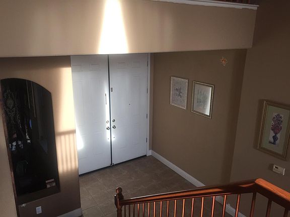 4th image of 2313 Moorhen Ct