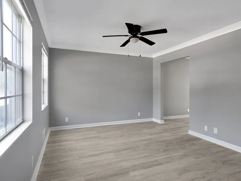11728 Tazwell Dr — Photo 5