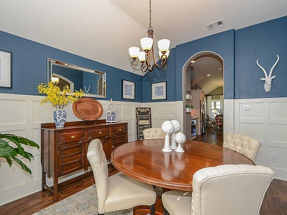 5th image of 2430 Fawnlake Cir