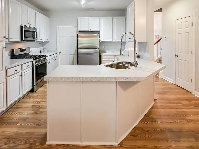 2017 White Pond Ct — Photo 11