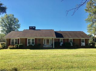 4540 Yadkinville Rd, Winston Salem, NC 27106