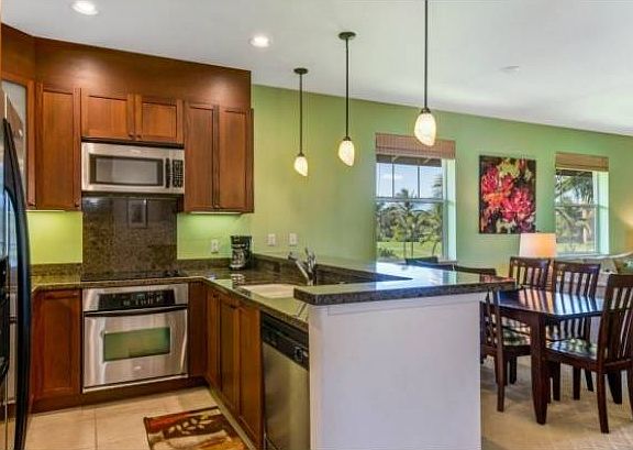 2nd image of 69-1033 Nawahine Pl Unit 6A