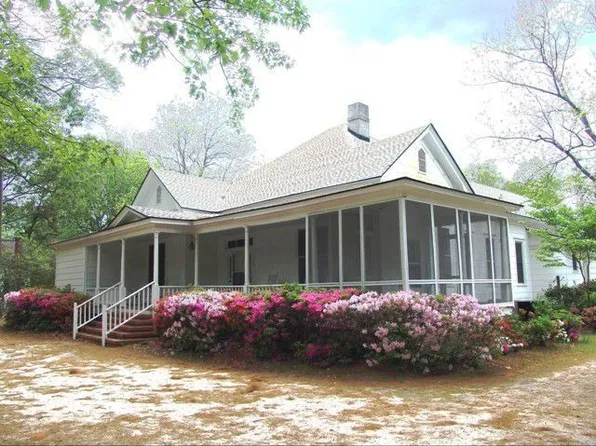 520 E Home Ave, Hartsville, SC 29550