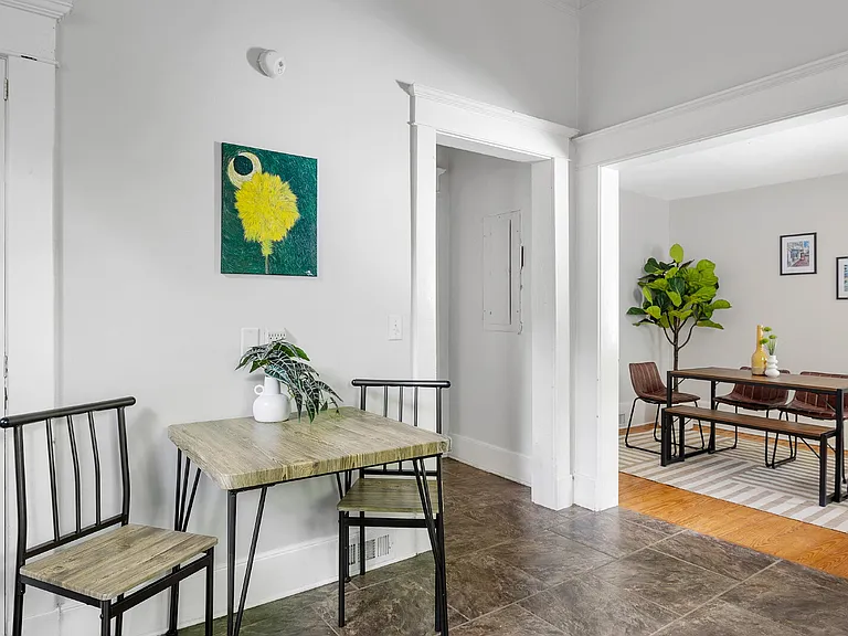 921 Laurens St — Photo 28