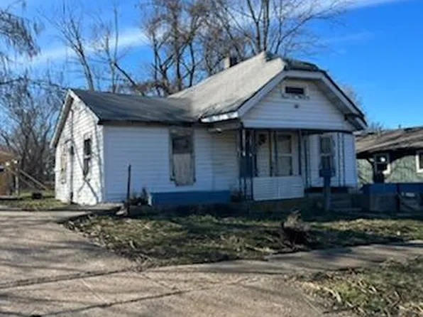 225 S Wall Street, Mountain Grove, MO 65711