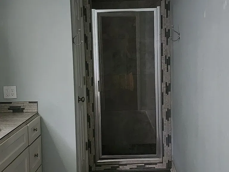 940 Roosevelt Dr — Photo 13