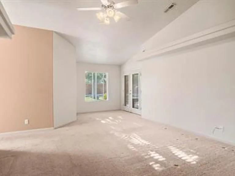 3544 S 1470 W — Photo 16