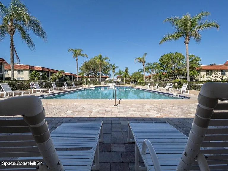 201 Saint Lucie Ln #201 — Photo 31
