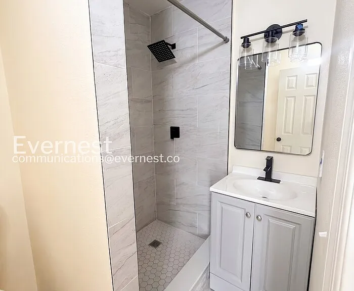 5633 Crissman Dr N #C4 — Photo 9