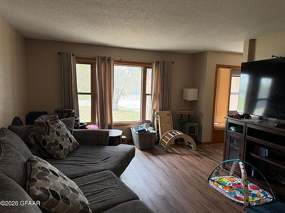 2nd image of 29 Willow Ct