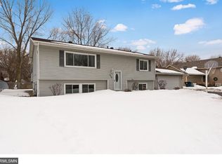 676 Doris Ave, Shoreview, MN 55126