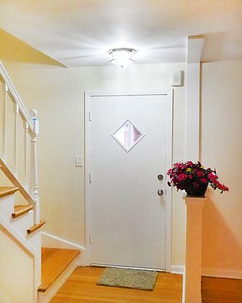 5th image of 9027 N Clifton Ave