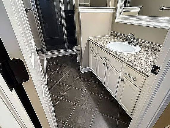 1st floor bathroom