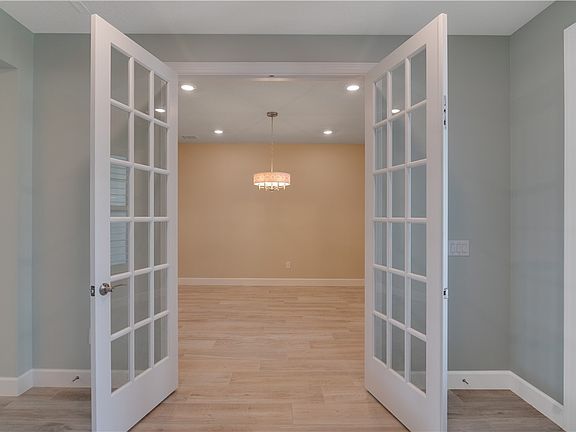 4th image of 4210 Strickland Way