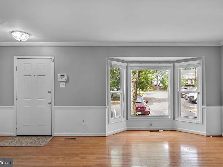 3610 Eagle Rock Ct — Photo 3