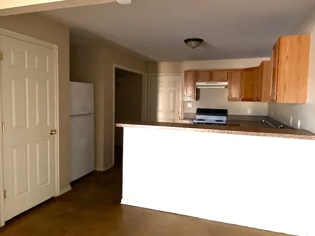 2416 SW G Ave #106 — Photo 8