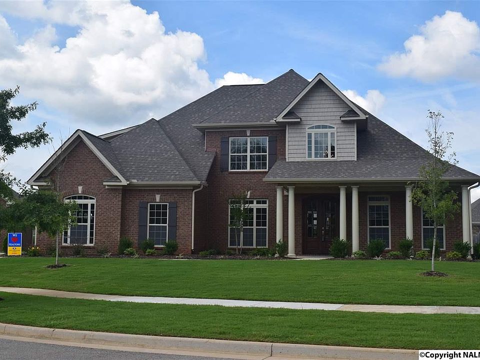 1st image of 270 Heritage Mill Dr