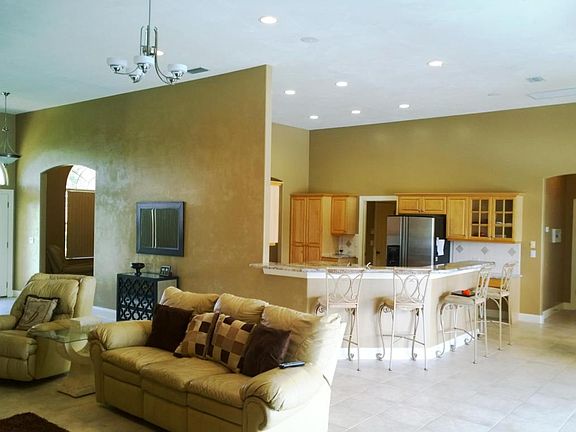 5th image of 4190 Mayfair Ln