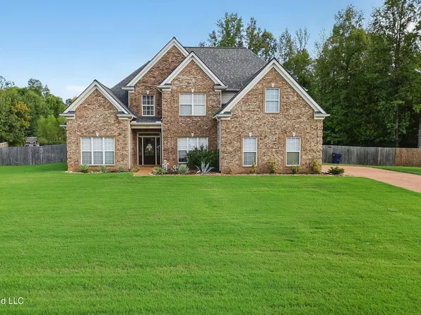 14374 Santa Fe Dr, Olive Branch, MS 38654