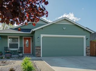 441 Spring Valley Dr, Medford, OR 97501