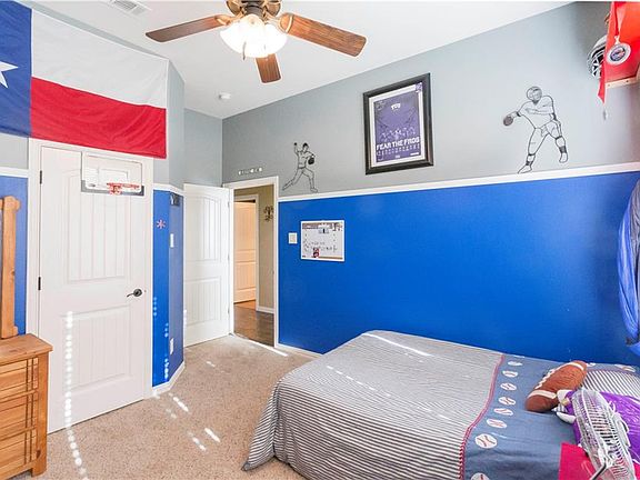 3rd image of 3361 Monarch Ln