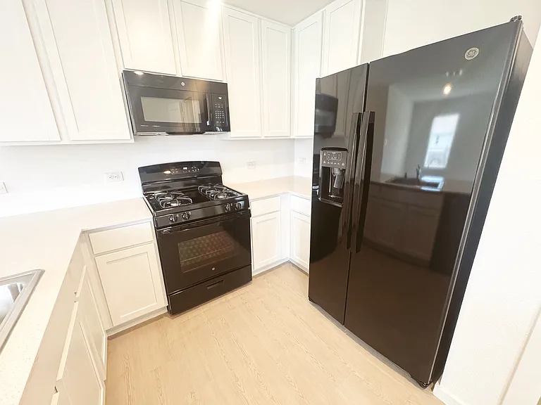 3612 Chambray Dr — Photo 29