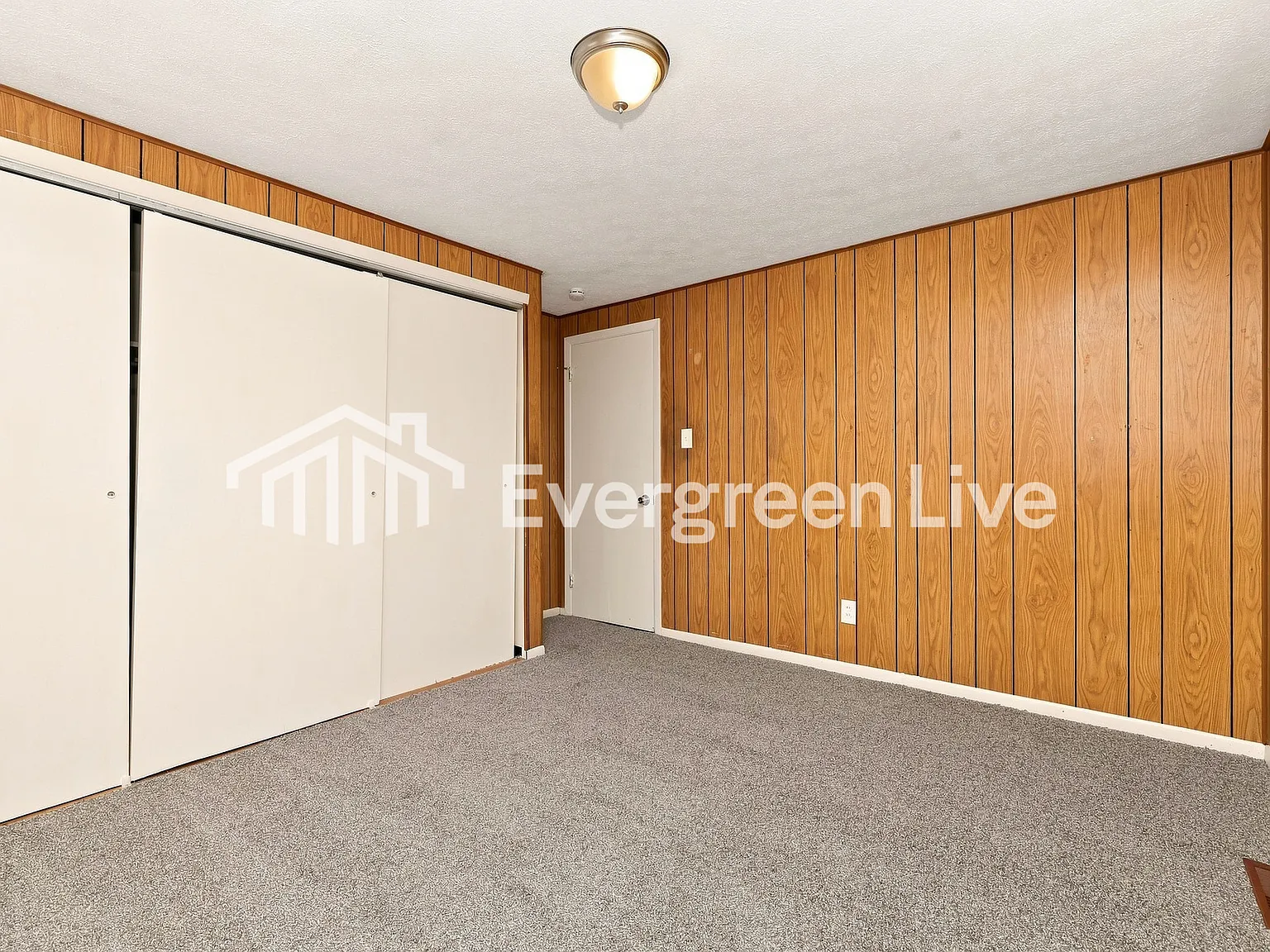 3 bed, 1.0 bath, 1066 sqft, $1,395 — Photo 4