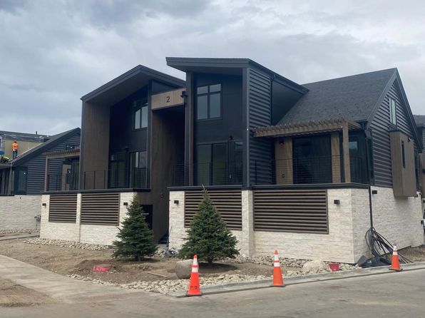 800 Blue River Pkwy #1A