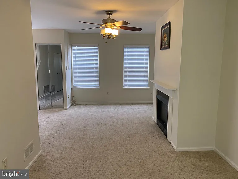 9 Revere Pl — Photo 5
