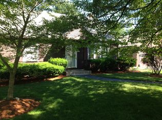 101 Lexington St, Burlington, MA 01803