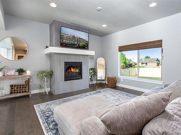 4th image of 1902 90th Ave