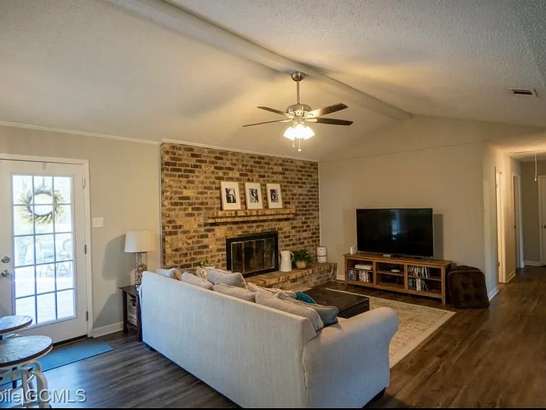 2605 Venaro Ct — Photo 3