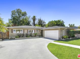 13506 Hartland St, Van Nuys, CA 91405
