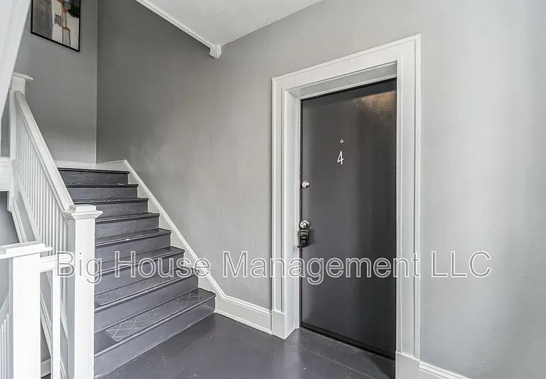 4806 Liberty Heights Ave #4 — Photo 2