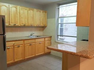 3534 29th St APT 2F, Astoria, NY 11106