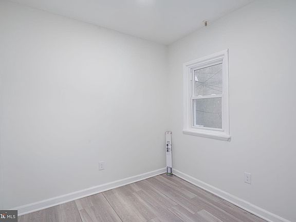 3rd image of 894 N 42nd St