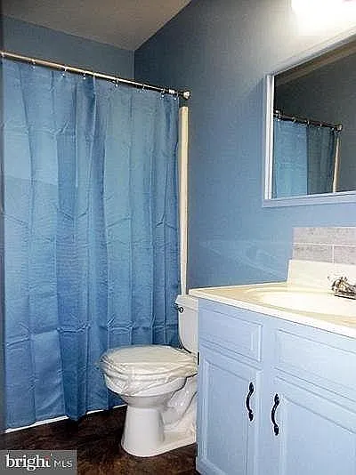 835 E King St #835 — Photo 11