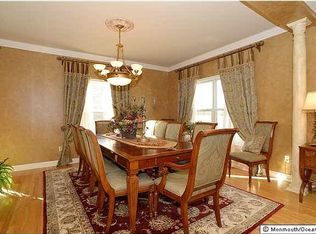 81 Highland Ridge Rd, Manalapan, NJ 07726