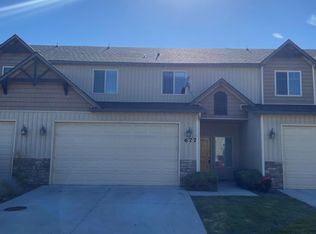 677 S Pine Tree Ln, Boise, ID 83709