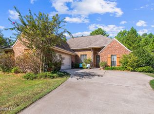 131 Hampton Pl, Madison, MS 39110