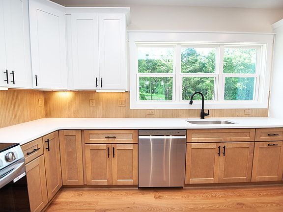 4th image of 236 Townsel Rd
